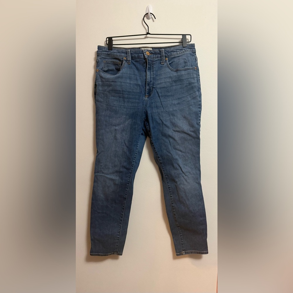 Universal Thread Dark Blue Skinny‎ Jeans